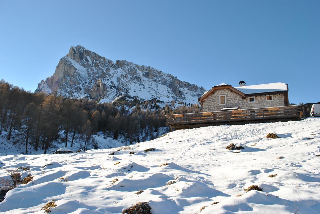 Malga Giau Hotel San Vito di Cadore Exterior photo